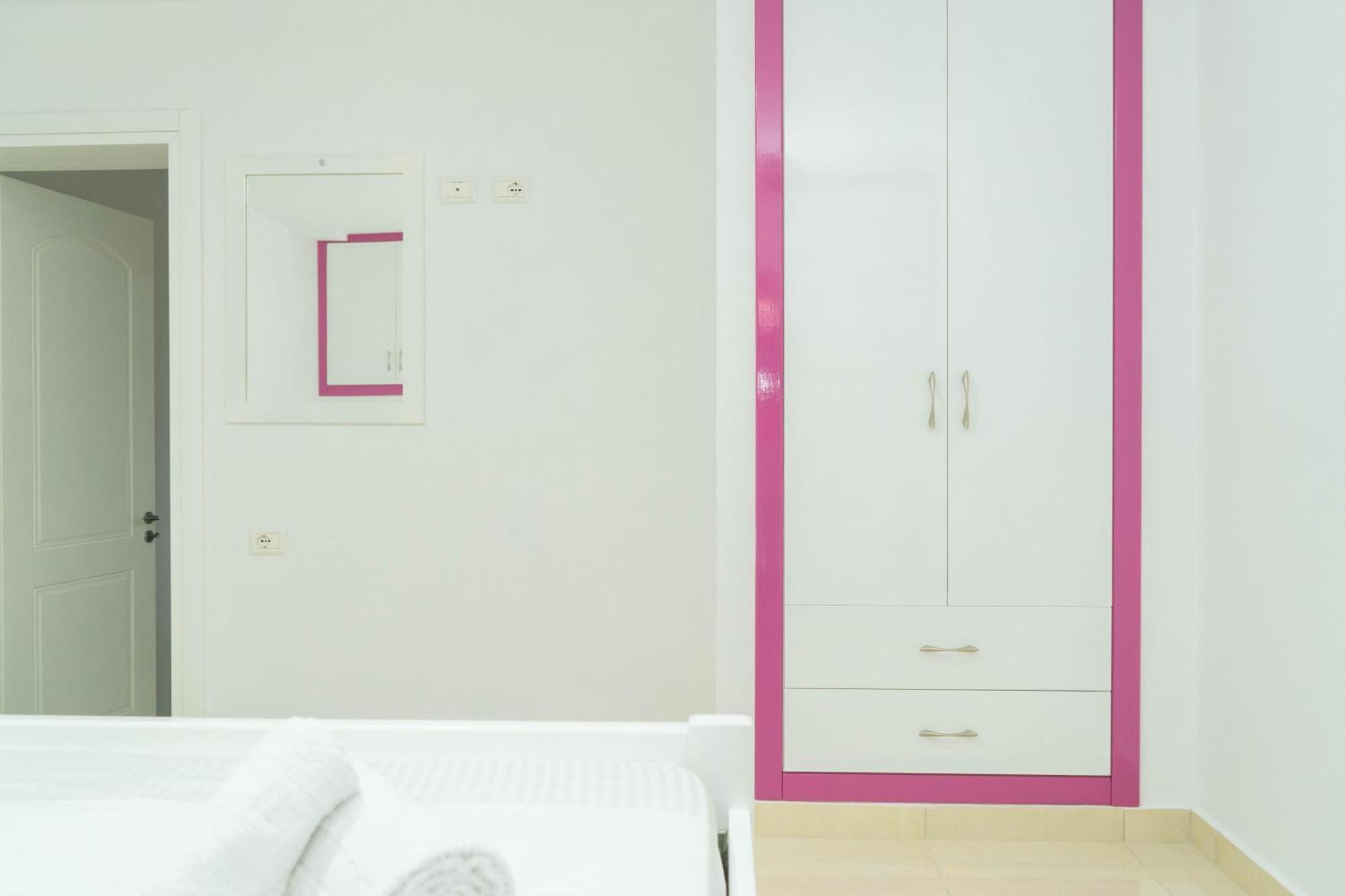 Holiday home Aliaj *